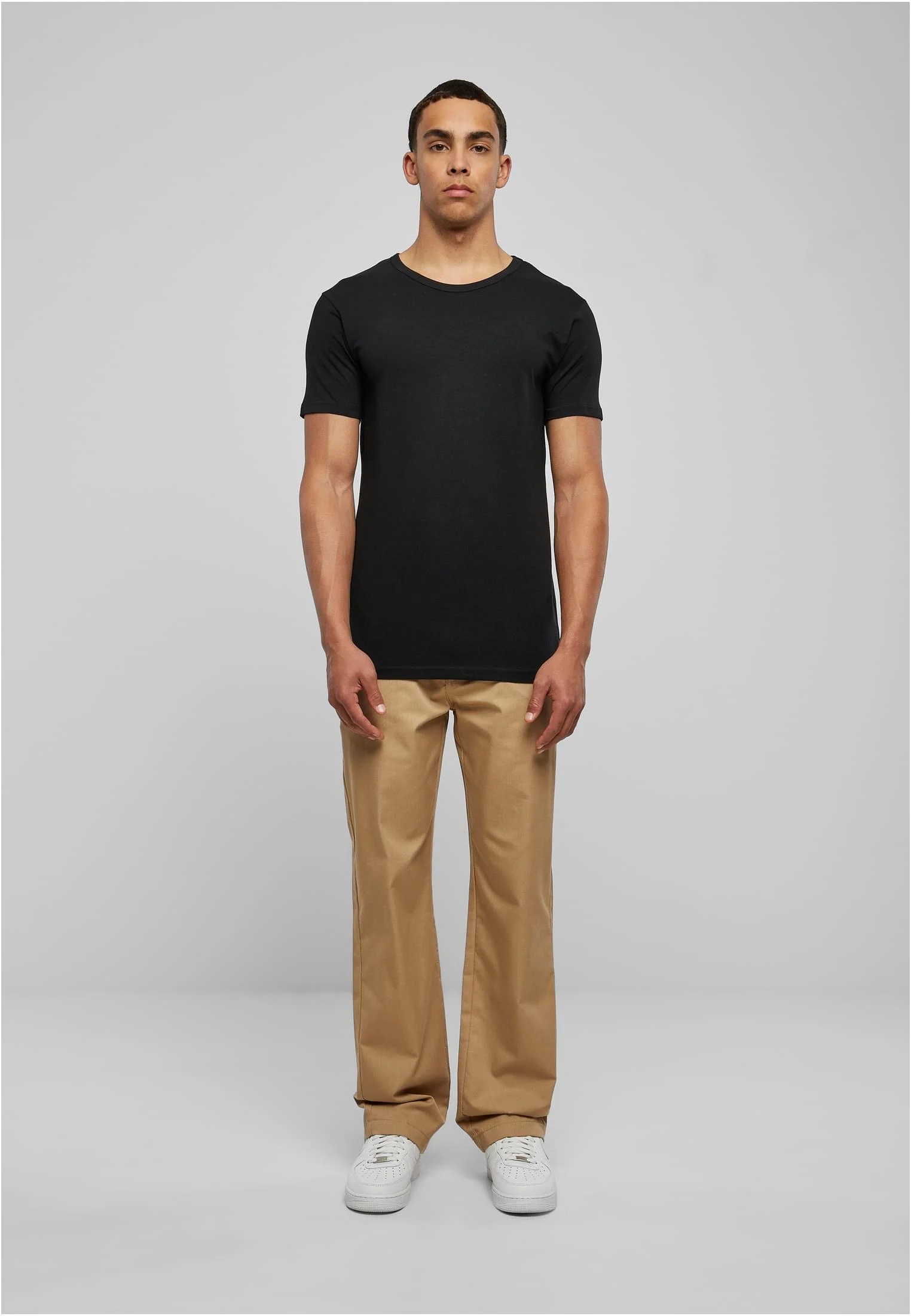 skwm-tb-TB814_Mw12-00007_0965b373-52bc-49a1-9b5d-81524ac78771 Fitted Stretch Tee