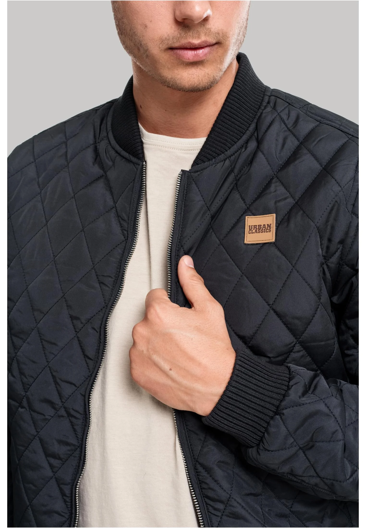skwm-tb-TB862_Mw15-00007 Diamond Quilt Nylon Jacket