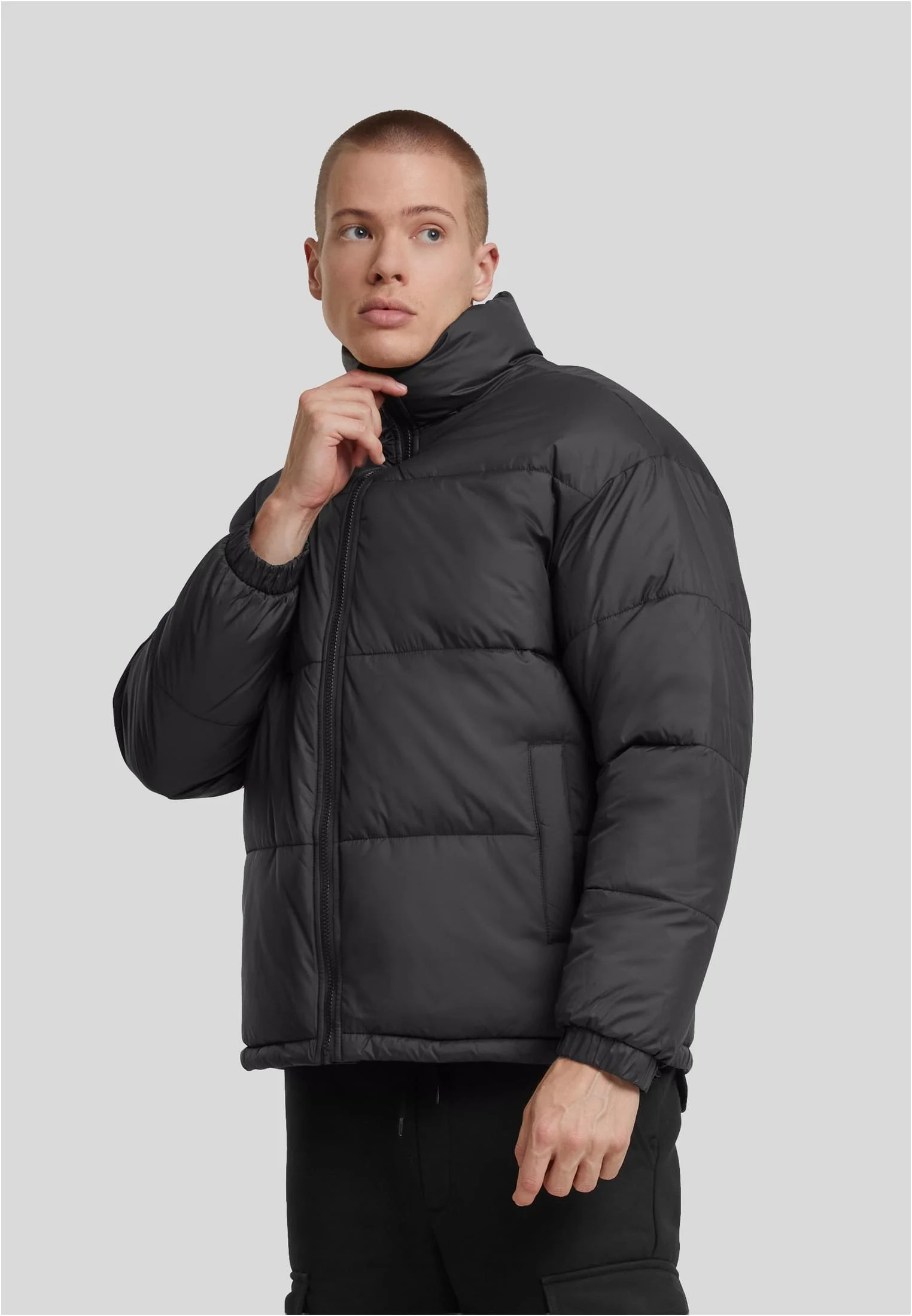 skwm-tb-TB8702_Mw1-03516_e9c011a3-b59a-4fed-80b2-87a7f5b467b1 Basic Puffer Jacket