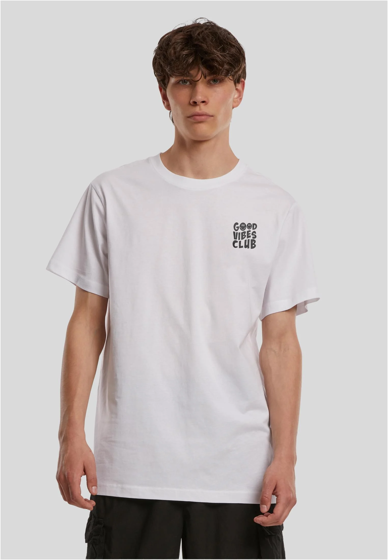 Good Vibes Plain Tee