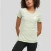 skwm-tb-TB8970_Mw1-03672_7483d652-59c5-41d6-bcc3-60a7b3f1a3f9 Heartflower Basic Tee