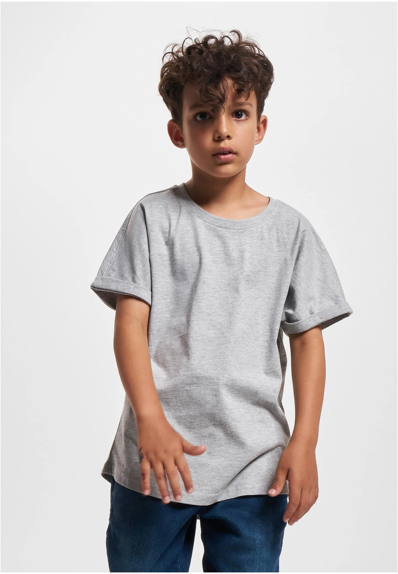 skwm-tb-UCK1561_Mw1-00111_6529d8bc-8539-4c45-a88b-9d0d19e173d8 Boys Long Shaped Turnup Tee