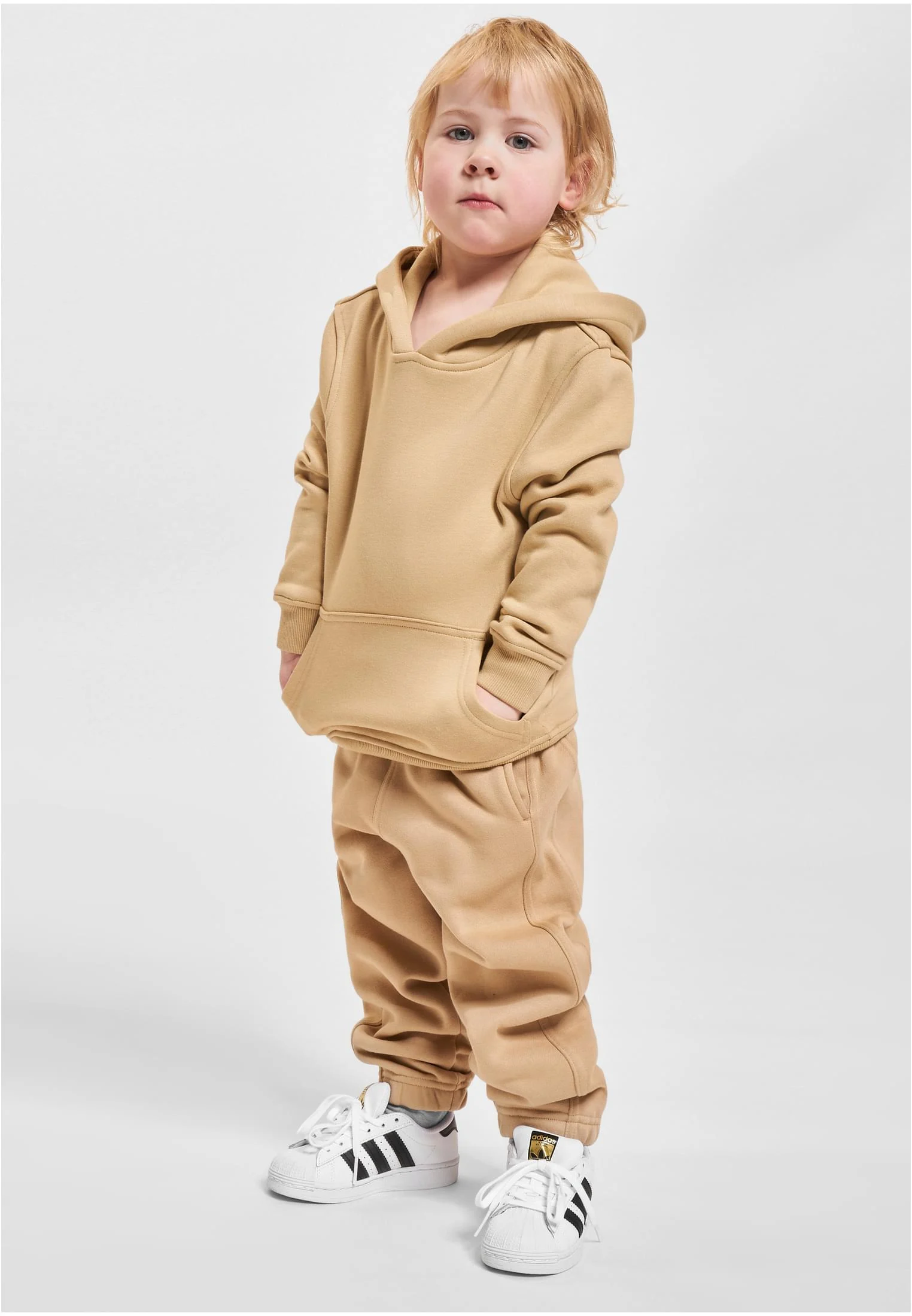 skwm-tb-UCK1592_Mw12-03738_ad7ab4aa-b0e1-4ba3-85bc-be15f76cebd2 Boys Basic Sweat Hoody