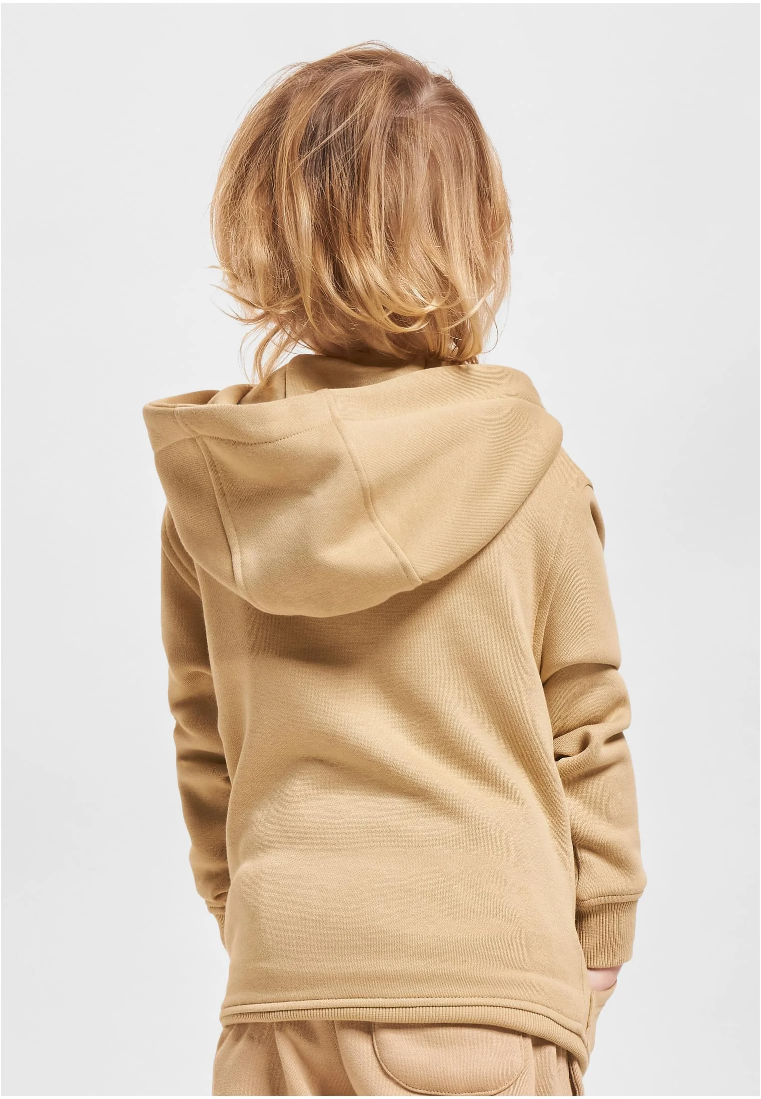 skwm-tb-UCK1592_Mw2-03738_4388c6e6-d906-489e-84fa-902364c4295d Boys Basic Sweat Hoody