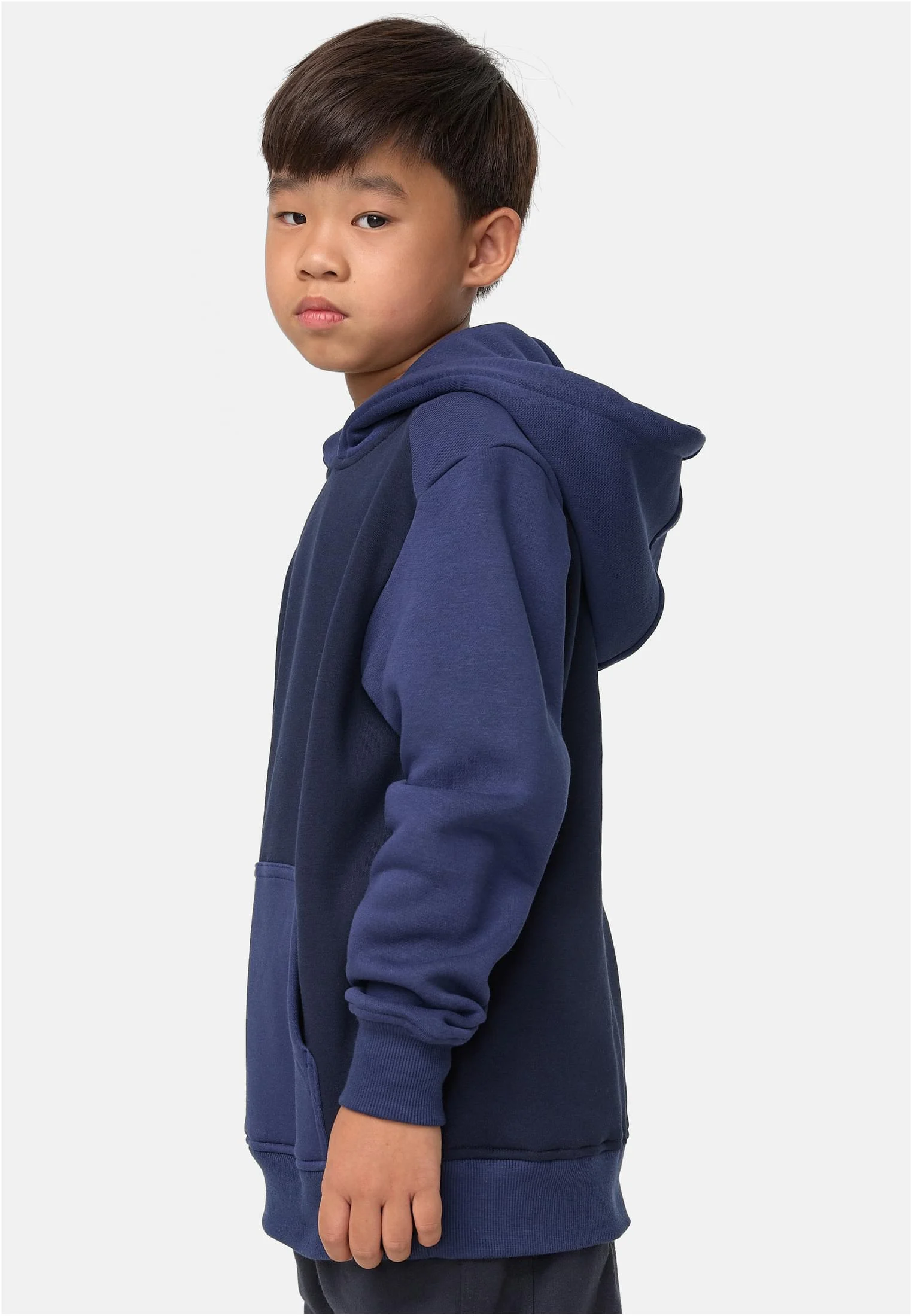 skwm-tb-UCK3831_Mw4-02758_e523cbb4-1138-4a5f-9339-d0327f918d06 Boys 2-Tone Fake Raglan Hoody